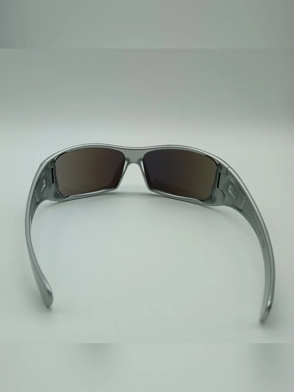 Oakley Blue Mirrored Sunglasses BMC-016